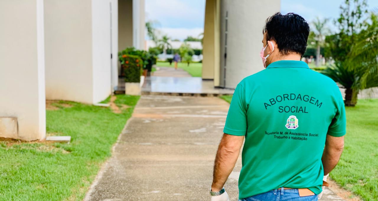 Assistência Social presta auxílio e realiza busca ativa de moradores de rua