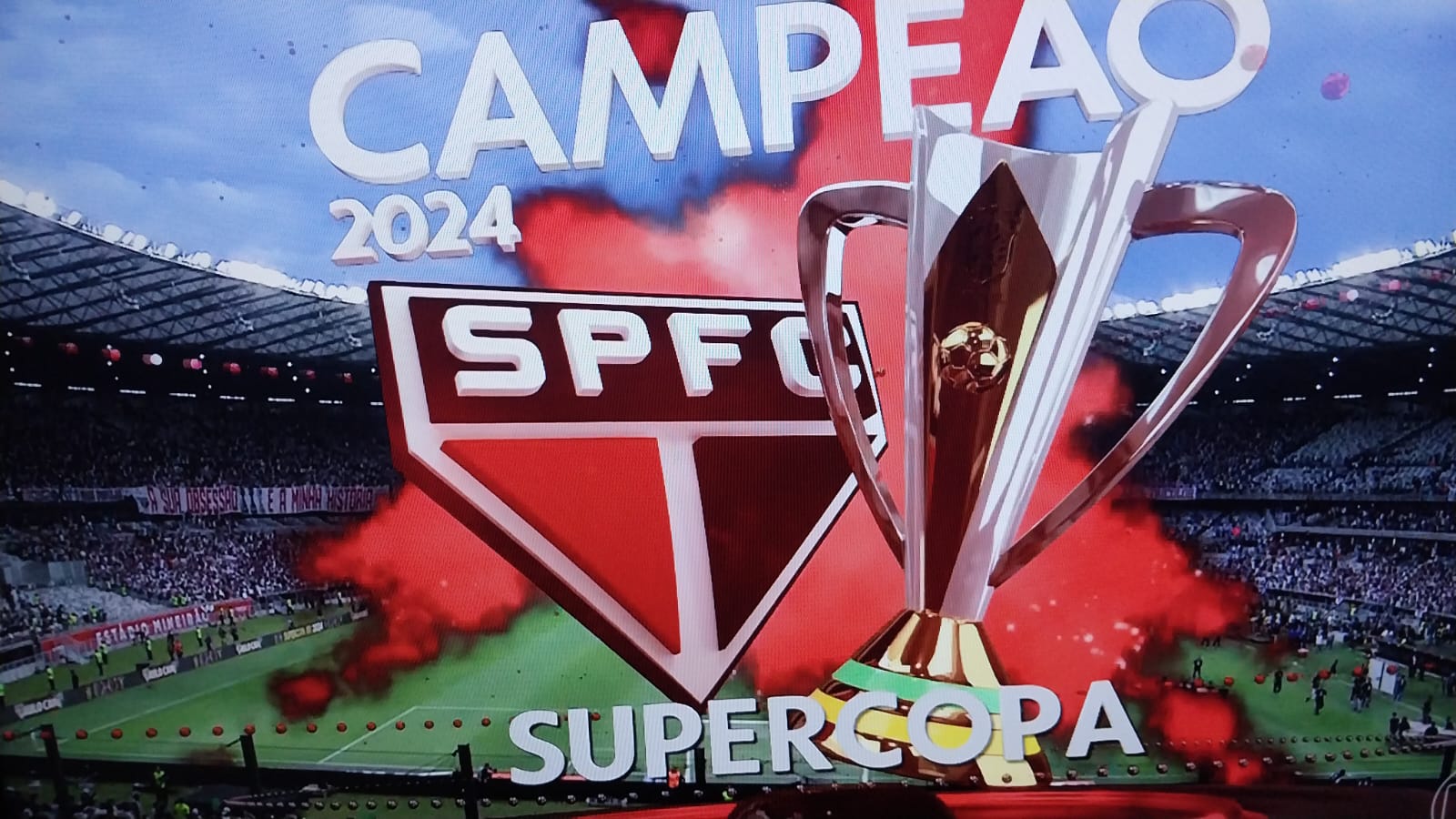 São Paulo bate o Palmeiras e conquista a Supercopa Rei