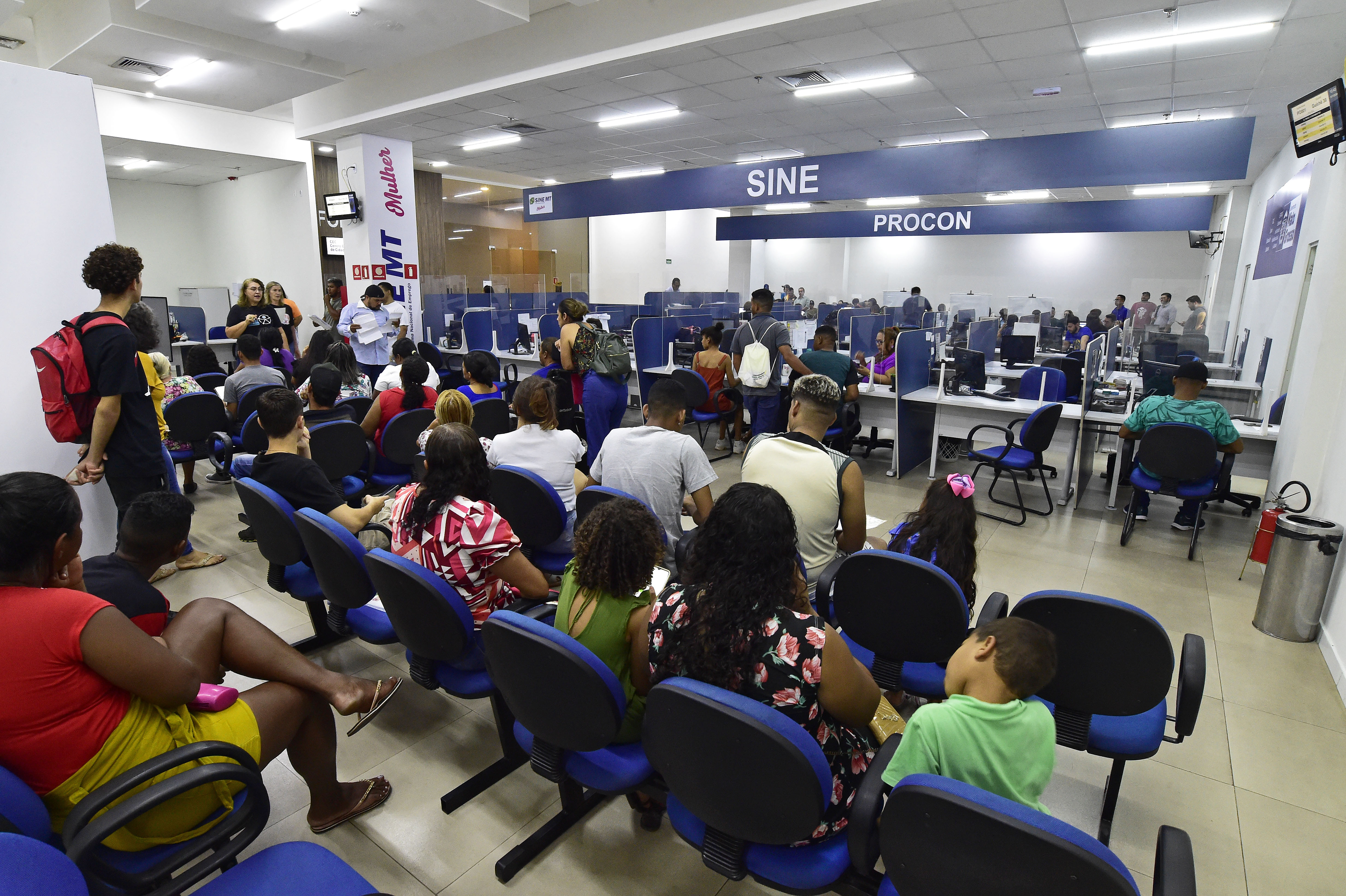 Sine Estadual encaminhou mais de 70 mil trabalhadores ao mercado de trabalho